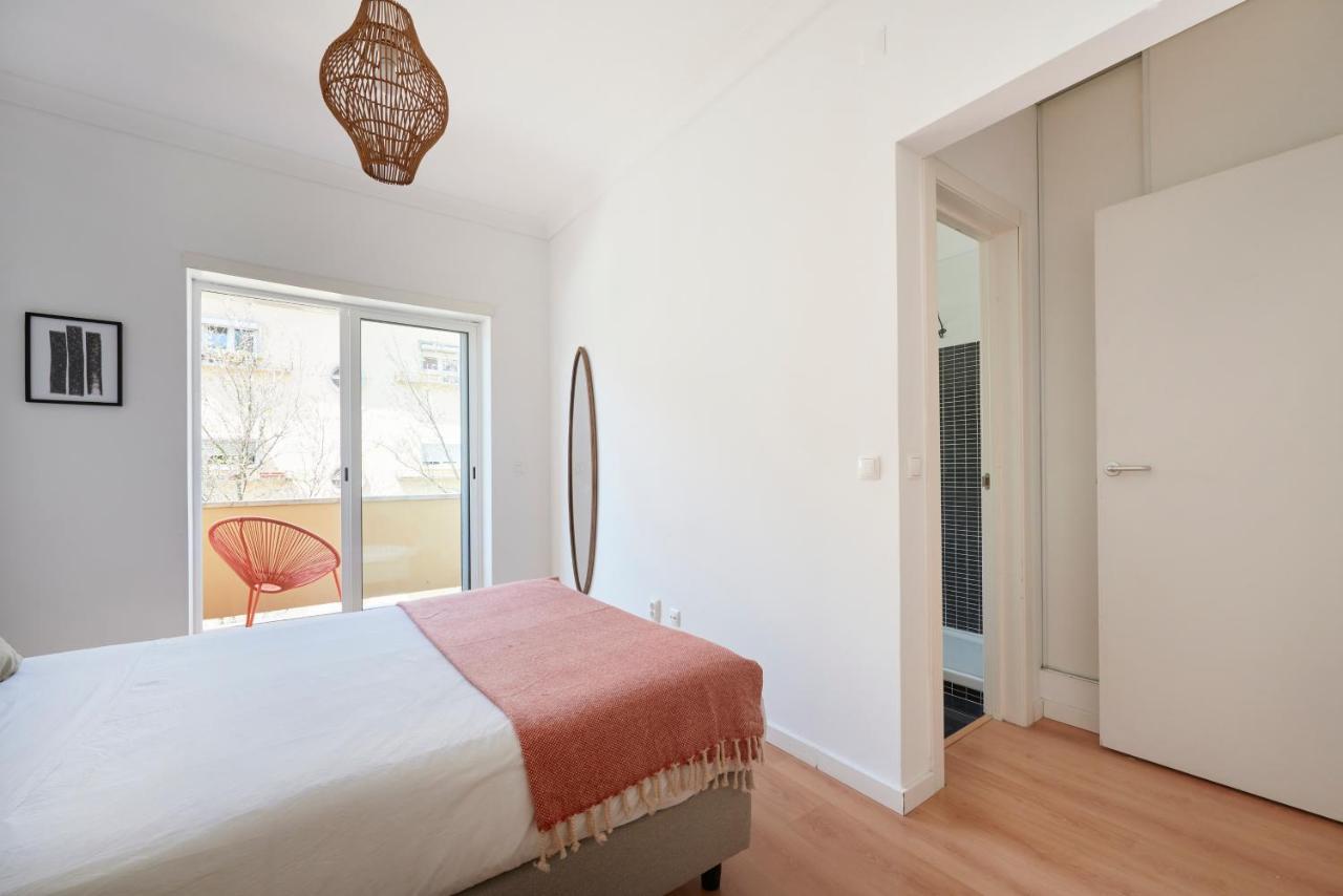 Sunset Balcony Apartment, By Timecooler Appartement Lissabon